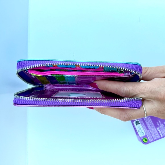 Lisa Frank New Design Holographic Wallet - Picture 9 of 13